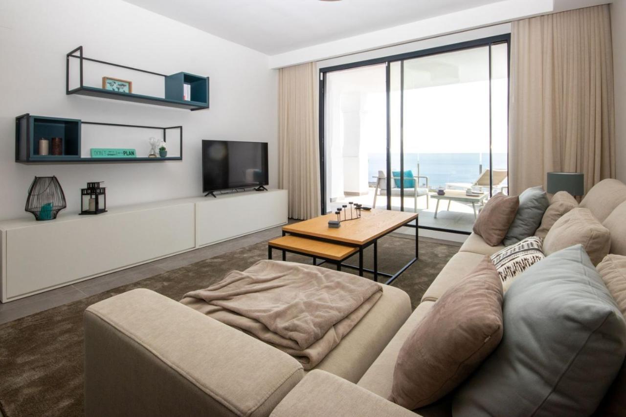 Luxury Apartment Stunning Seaview Bs 3104 Манилва Экстерьер фото