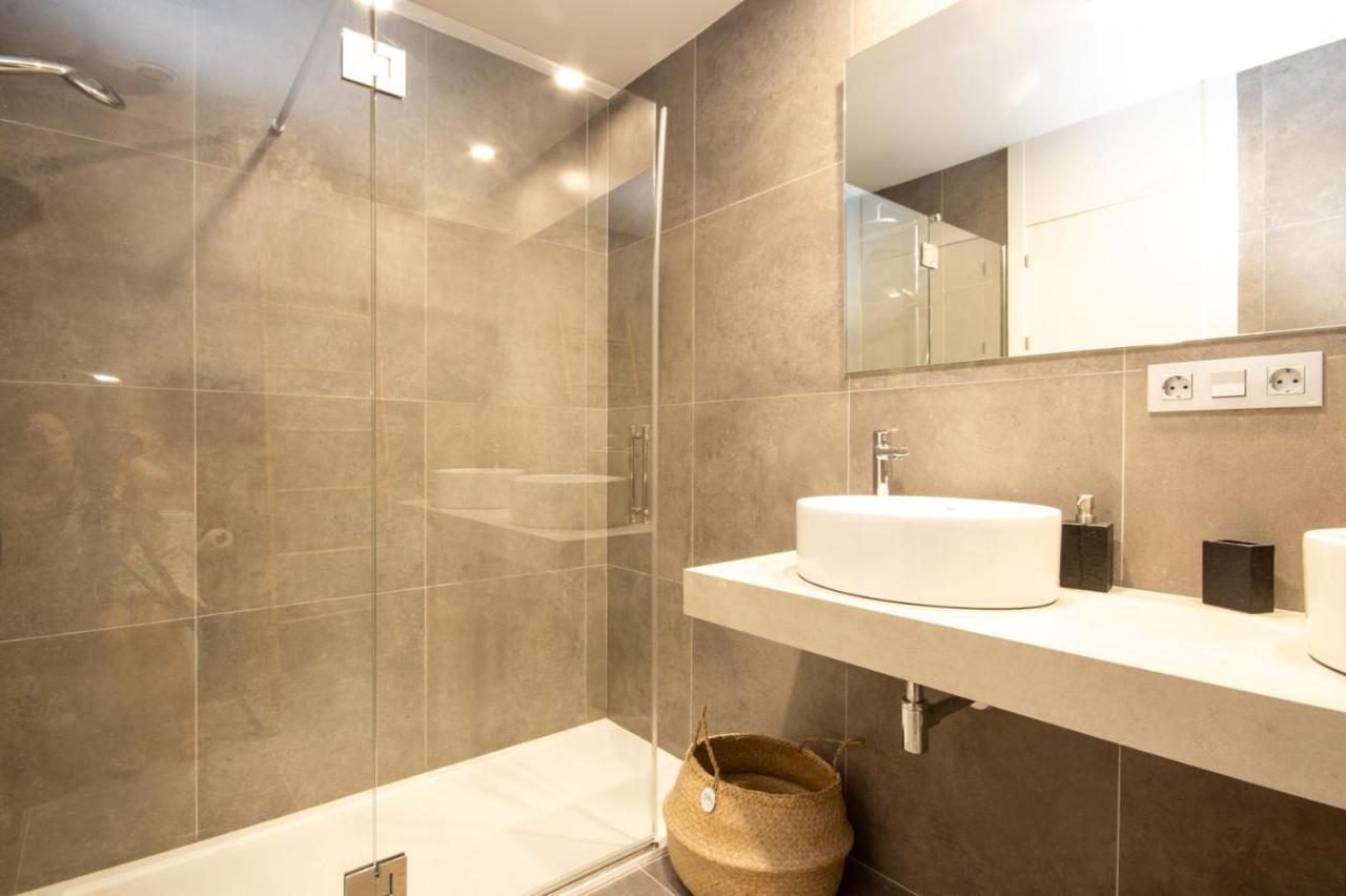 Luxury Apartment Stunning Seaview Bs 3104 Манилва Экстерьер фото