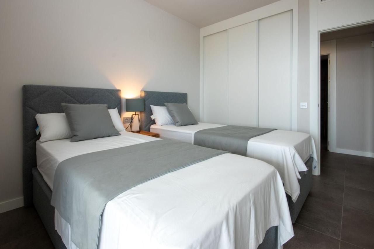 Luxury Apartment Stunning Seaview Bs 3104 Манилва Экстерьер фото
